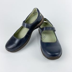 Rogue Navy Mary Jane Cork Flats Pita Arch Shoes